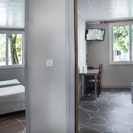 Hotel Relais 500 De Vienne 3*